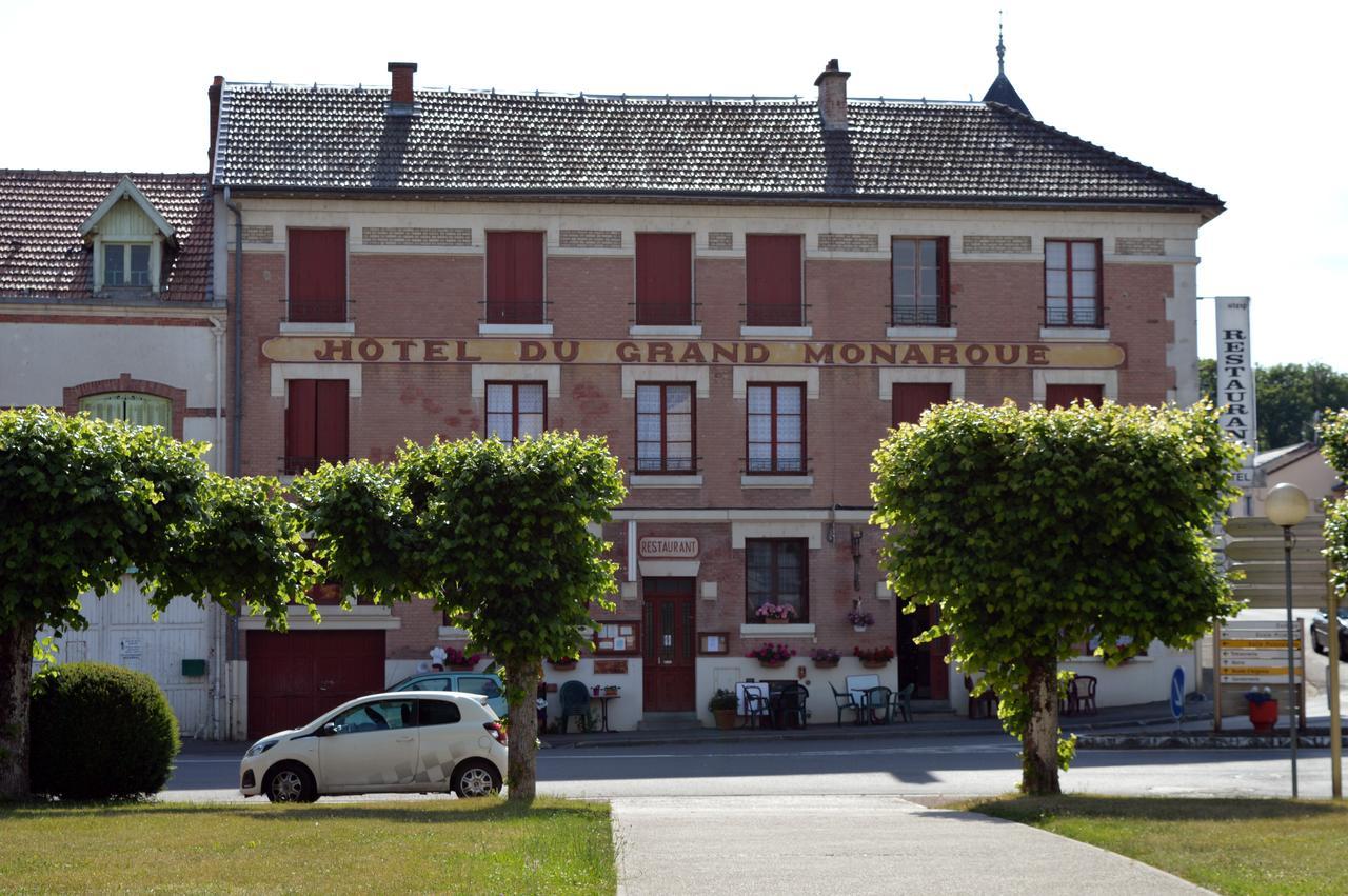 Hotel Du Grand Monarque Varennes-en-Argonne Exteriér fotografie